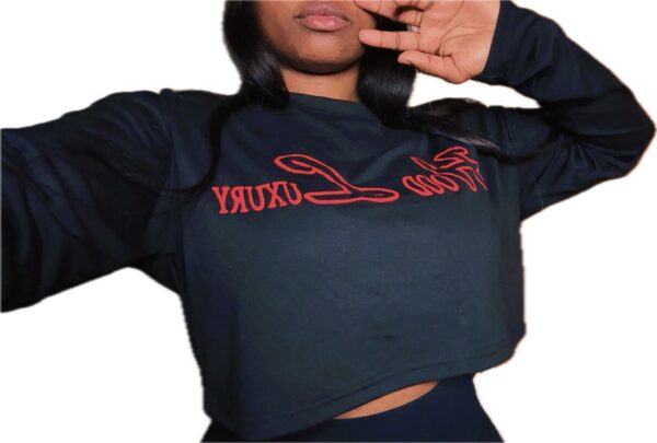 Womens Cropped Sweatshirt W/ Distressed Yoga Pants - Image 2